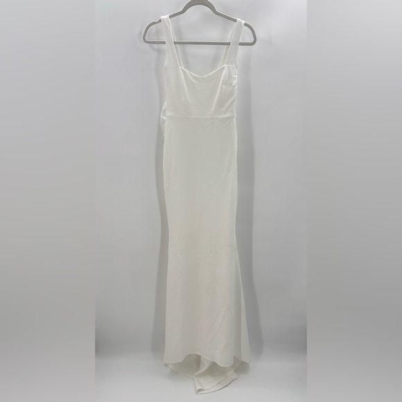 Lulus Romantic Glow White Backless Pearl Bow Maxi Dress size XS NWOT - Picture 5 of 12